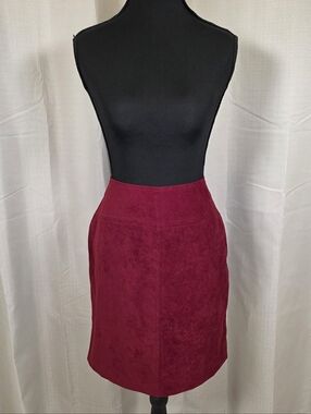 Y2K Burgundy Faux Suede Pencil Skirt Size 6 High Waist Minimalist